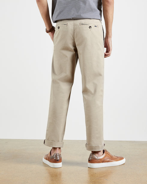 <P>Relaxed Fit Pleated Trouser</P>